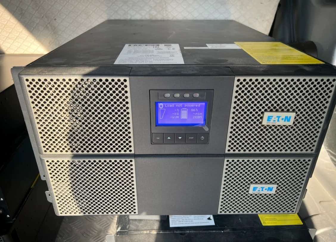 AVR750UNC